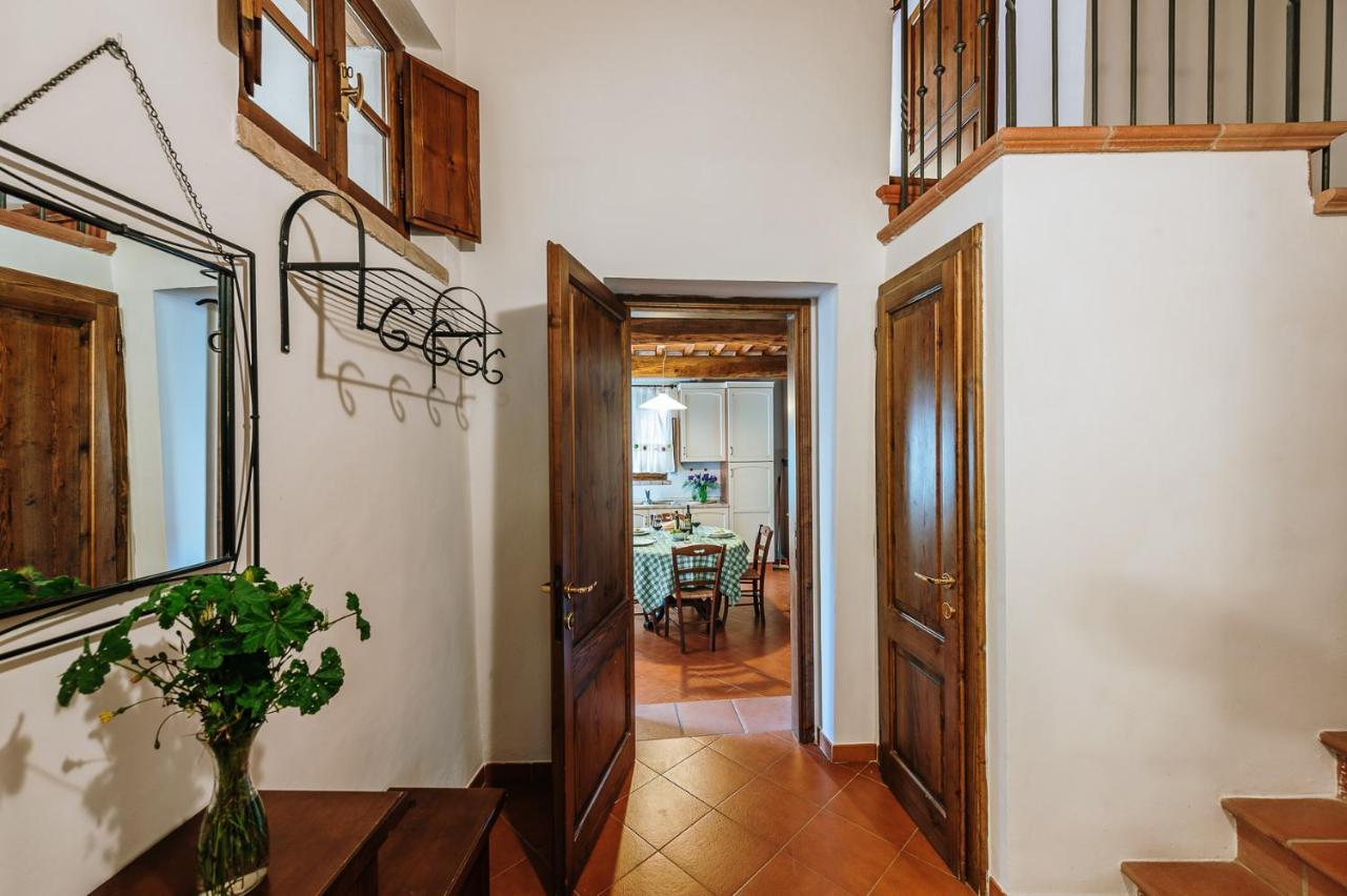 Borgo Villa A Sesta San Gusme Exterior foto